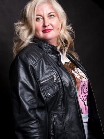 Милена Аппетитная Брюнетка фото 11